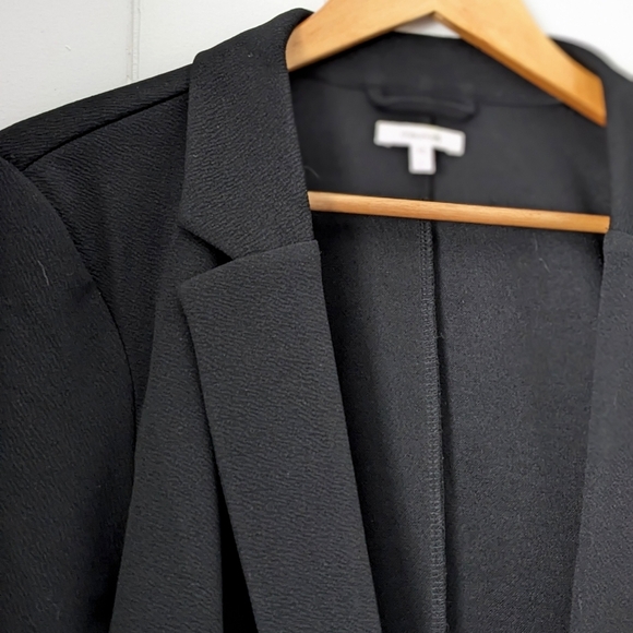Black 3/4 Sleeve Blazer - Picture 5 of 8
